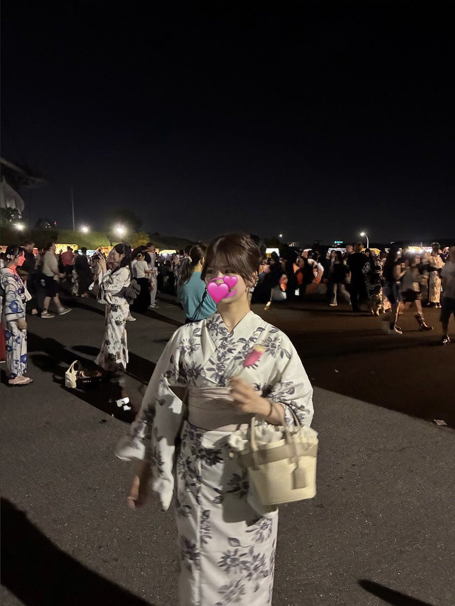 Ru3Gh's tweet photo. 今年初花火🎆💞herliptoのバッグ大活躍！♡
#herlipto https://t.co/JmI21dVldL