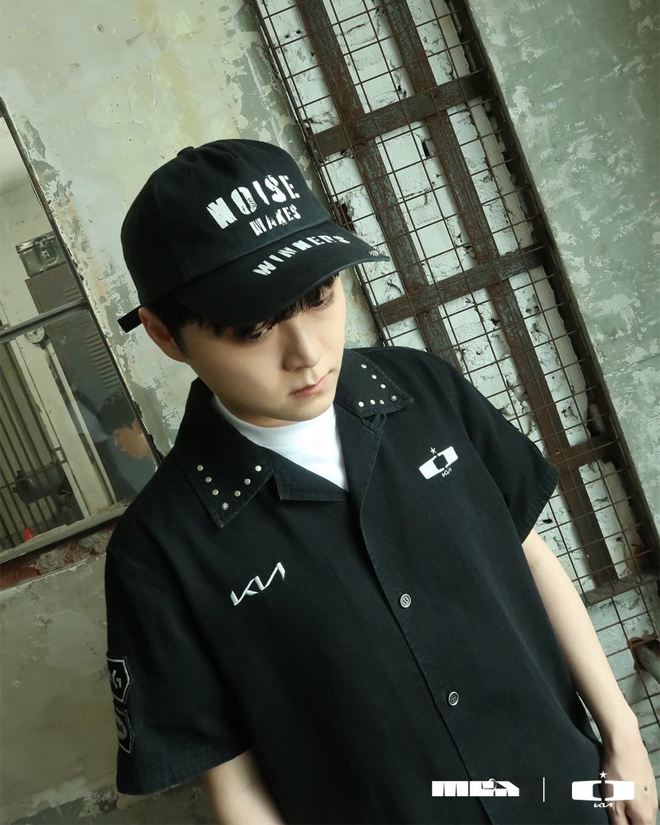 qwerty_285's tweet photo. 뒤에 나만 보이나
#showmaker #smash https://t.co/6CaEODtlUA