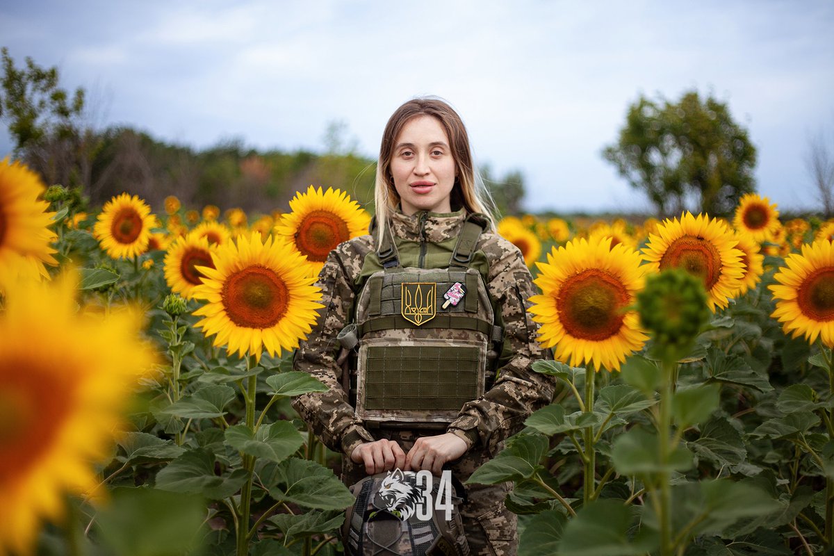 34obrmp's tweet photo. 🌻 May Ukrainian fields continue to bloom.

We’ll take care of the rest.

🔱 34th Separate Marine Brigade “Borysfen” https://t.co/fSBZhoEBce