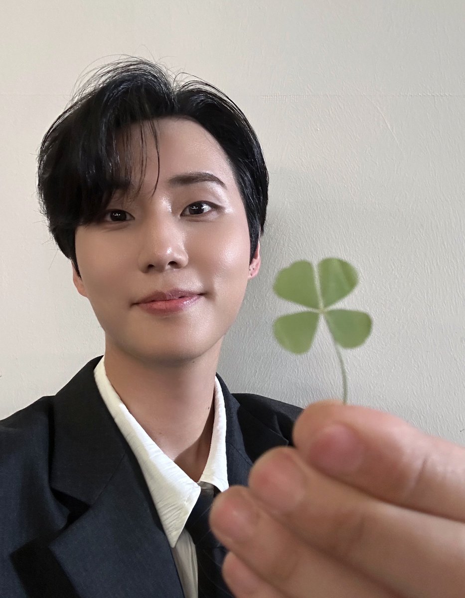 p_double7's tweet photo. #영케이_영기스트_셧더도어 #YoungK_YOUNGEST https://t.co/8Clk9wnQpu