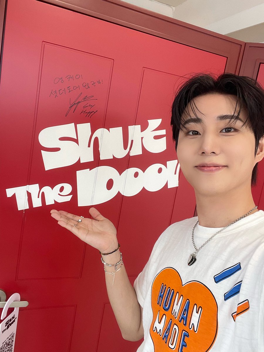 sunlit_k's tweet photo. #영케이_영기스트_셧더도어 
#YoungK_YOUNGEST https://t.co/64TTahqssY