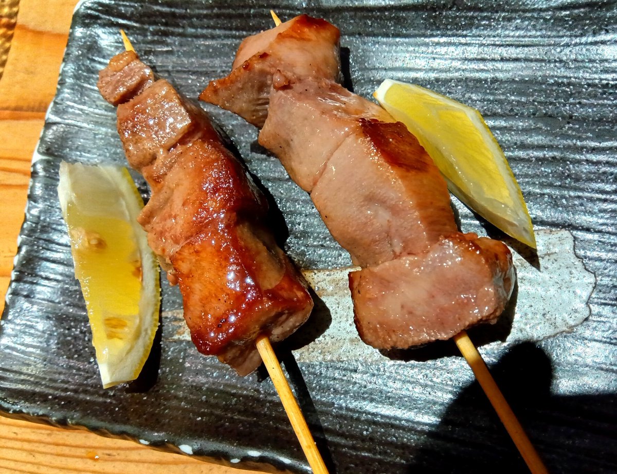 edehiga's tweet photo. 先週 しん家 さんにて ご馳走になりました🍻

喫煙可のお店を覚えておくと
わりと助かる🚬

２ビルの地下１階やったかな？？ https://t.co/3aRM6LuTg5