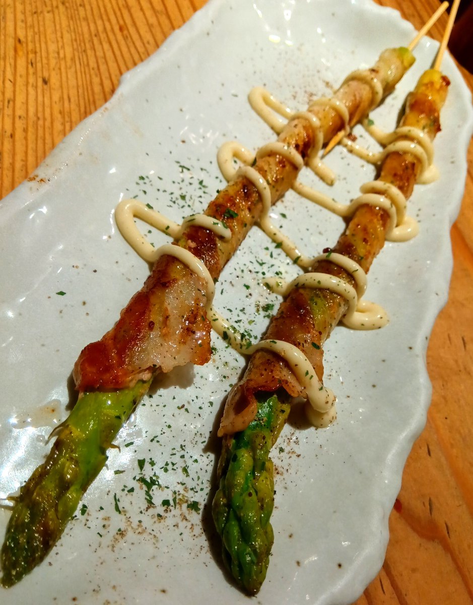 edehiga's tweet photo. 先週 しん家 さんにて ご馳走になりました🍻

喫煙可のお店を覚えておくと
わりと助かる🚬

２ビルの地下１階やったかな？？ https://t.co/3aRM6LuTg5