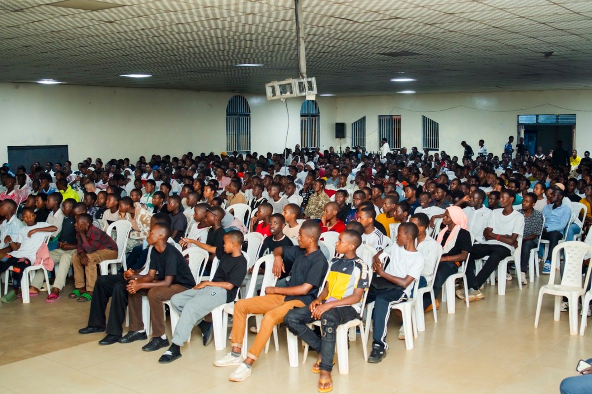 yim_africa's tweet photo. DAY 1 HIGHLIGHTS โจ
YIM AVC 2026 is happening now, 26th-30th July/5 days
Over 1000 high school student leaders gathered for leadership training,character growth, mentorship, and transformation.
#AVC2026
#servantleadership
#impactinglives
@RwandaYouthArts
@RwandaYouth https://t.co/YwkXRHBFMJ