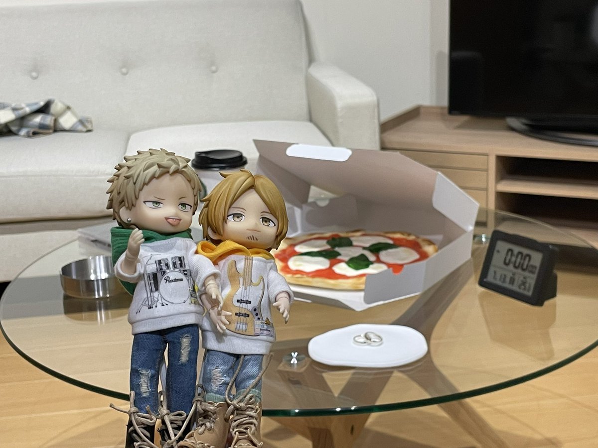 achako7280's tweet photo. ぐるめなあきはる

可愛すぎるねんちゃん秋春は現地でお会いした方のご厚意で💕
息子と姪っ子と行ったアフヌンが秋春すぎた件🤣 https://t.co/f0Zw22sPQU