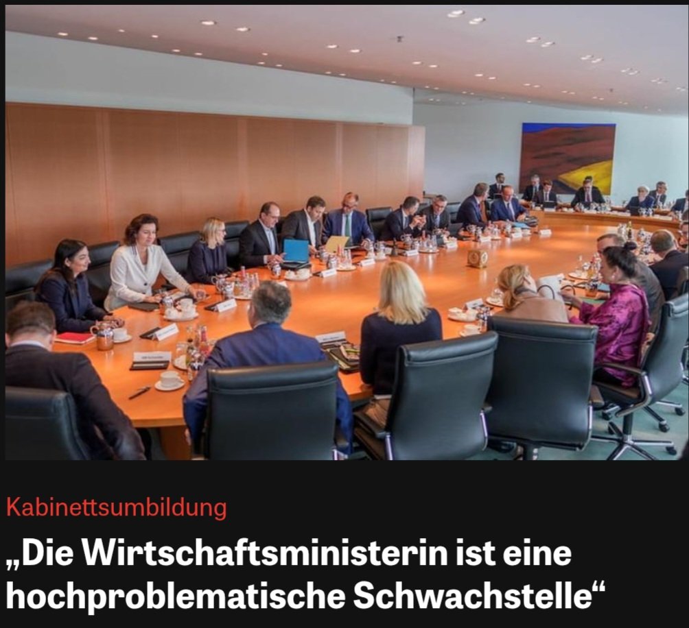 mel__aura's tweet photo. Und das ist noch höflich ausgedrückt.🙄 https://t.co/qdxMHm7rmN