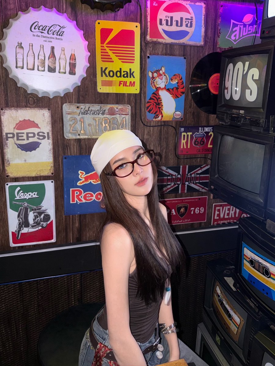 Tungpangplpl's tweet photo. 90s vibe is calling🎞️📼🤟🏻

TPJS JULY JOURNEY 27

#Tungpangjessie #ถุงแป้งเจสซี่ 
#Tungpangpl #Jessienatsiya https://t.co/3EcXUu1dk1