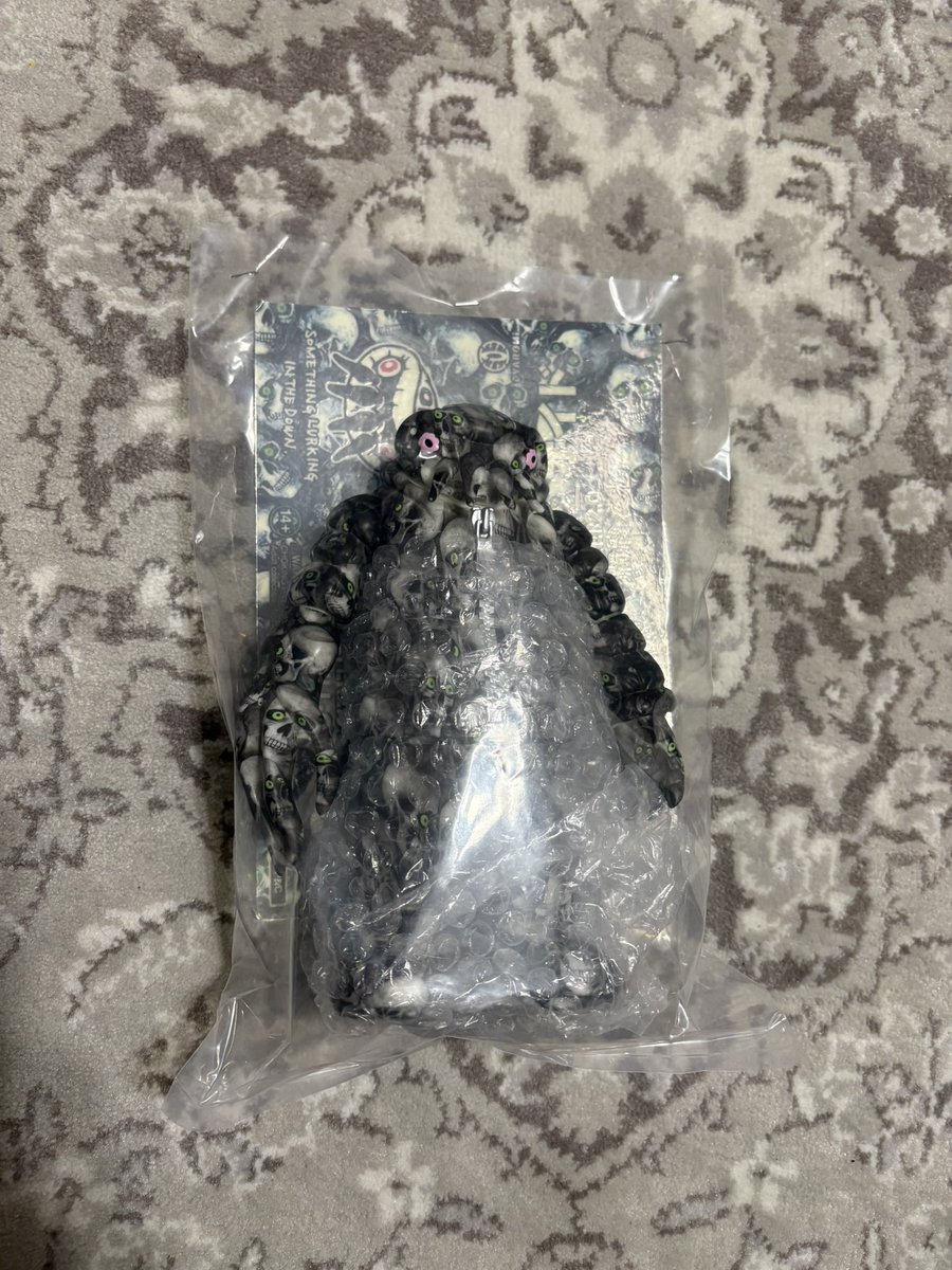 jb_dtf's tweet photo. クトゥルフオイド2.0 髑髏夜光

#GYAROMI
#Cthulhuoid
#ソフビ
#WF2026s https://t.co/0NywWamtKp