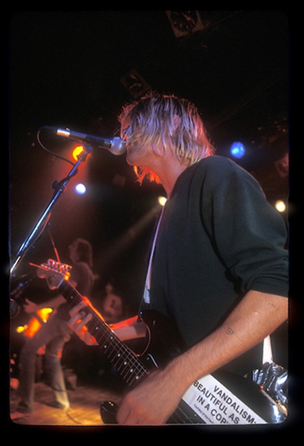 hourly_cobain's tweet photo. https://t.co/akOg4cJjri