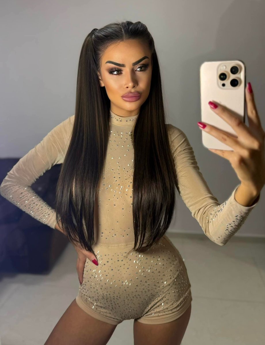 Andrea Ann tweet media