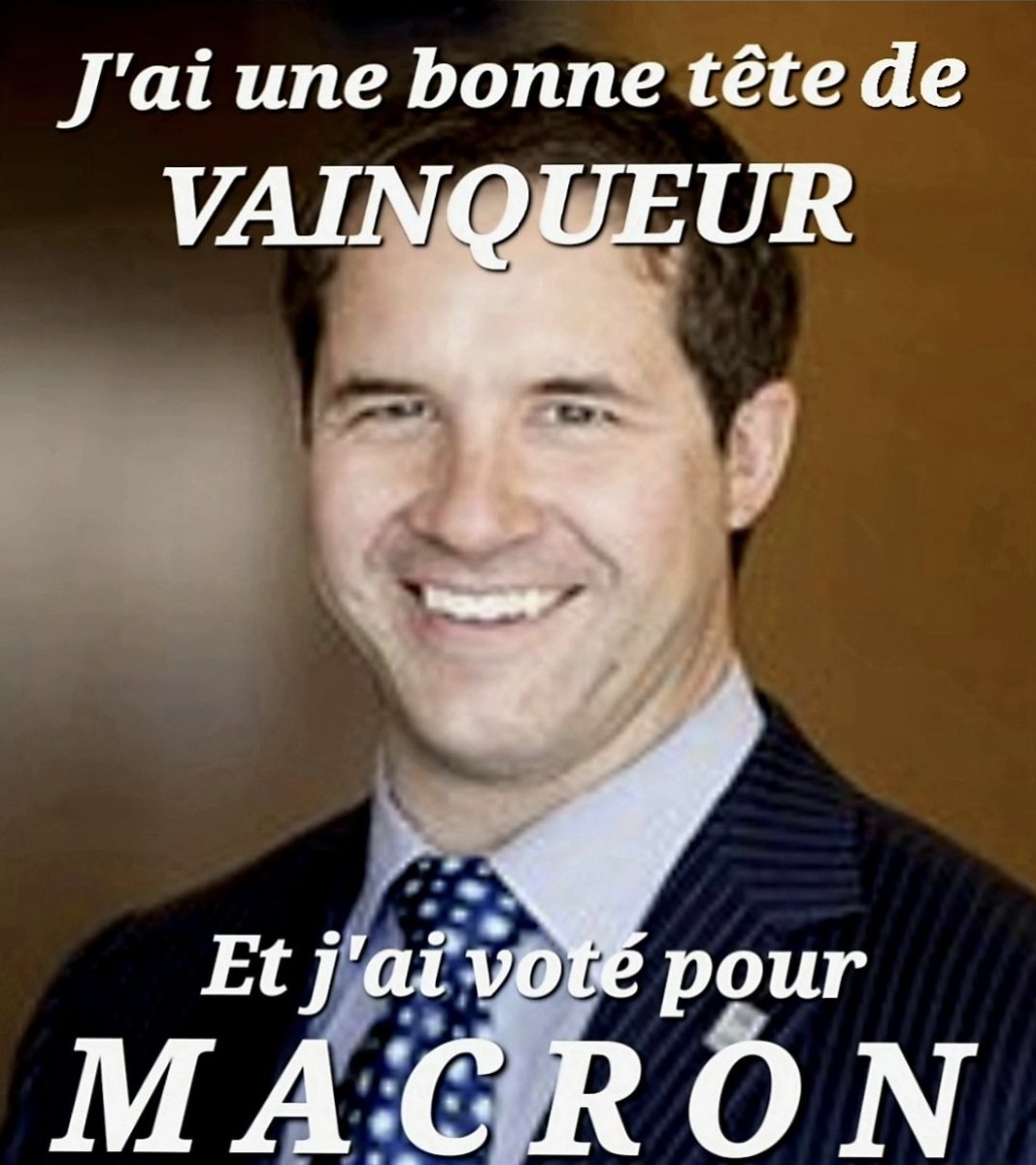 Boudriolle54's tweet photo. @des_vosges @dupontaignan Il défend son petit président le TERRENCE vosgien?

@des_vosges le mec a le QI d'un bulot cuit oublié en plein soleil... https://t.co/EZ0OmahMk3
