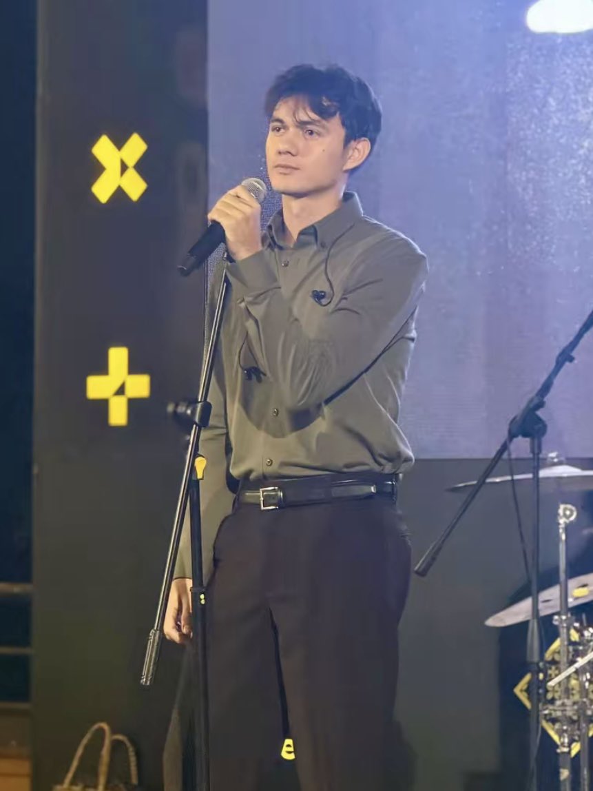 callunalenora's tweet photo. Btw paul semalem udah ngucapin makasih ke banyak orang, tapi jgn lupa ucapin terimakasih ke diri sendiri ya paul. You gave that showcase your all and it showed🖤 we couldn’t be prouder of you powl! https://t.co/efoUl1ebdn