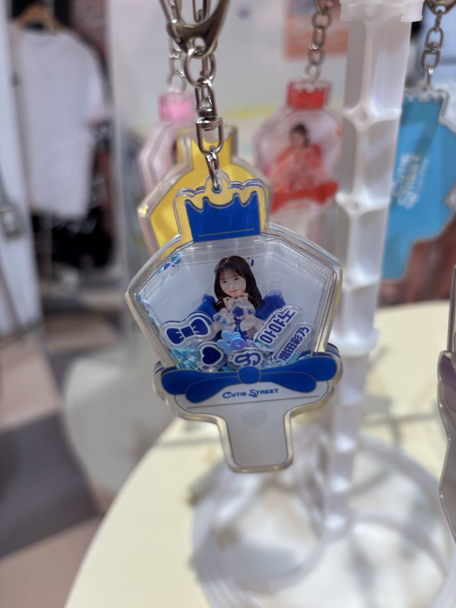 cutest_koki's tweet photo. きゅーすと韓国POPUPストア奇跡的に予約取れて入れた😭
建物ごとCUTIE STREETショップ感があって気分高まるし日本でもやって欲しい🥰 https://t.co/s6wx4xeV2n