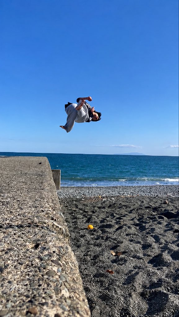 fumaninja_odwr's tweet photo. #風魔忍者の夏の小田原案内帖2026 

Q. 今夏おすすめの小田原の『景色』は？

🥷兼水(けんすい) 
「御幸の浜！涼しい海風と波の音で夏を感じます！！」 https://t.co/kbXNolAOAJ