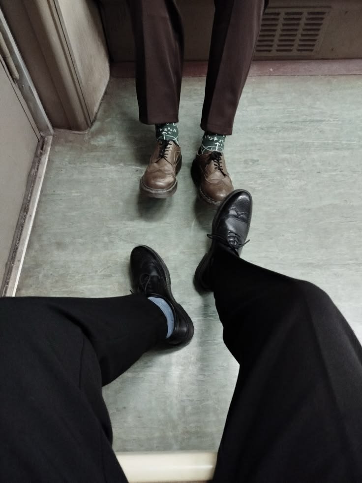 SewerDad's tweet photo. I think.. this o ne is cut e... I wan to give him tea.. https://t.co/2OmlIemlZQ