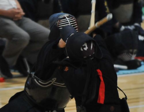 kendogasuki's tweet photo. kendo photo of the day.
今日の数枚。
今日の #玉竜旗 より。

#20wkcphoto
#剣道
#kendo
#photo
#nikon https://t.co/tjguvVxByF