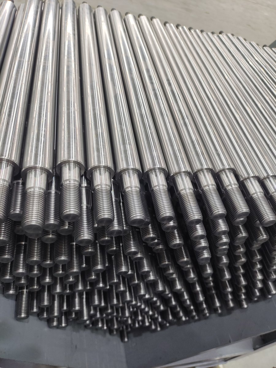 HengshanTech's tweet photo. Hard chrome plating brings strong anti-rust and wear-resistant properties.Our factory strictly processes shock absorber piston rods through grinding and polishing.
#ShockAbsorberPistonRod #PistonRod #HydraulicRod #DamperRod #ChromePlatedRod #SteelRod #SuspensionRod https://t.co/KQy2If2v4a