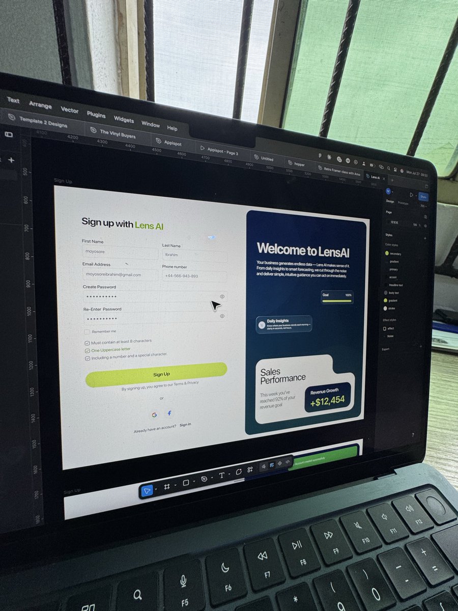 hardeahorla_'s tweet photo. New week, new screens to design. ✨
Design tip: Before touching Figma, spend time understanding the problem you’re solving. A beautiful UI won’t fix a bad user experience. https://t.co/r8lrpTM656