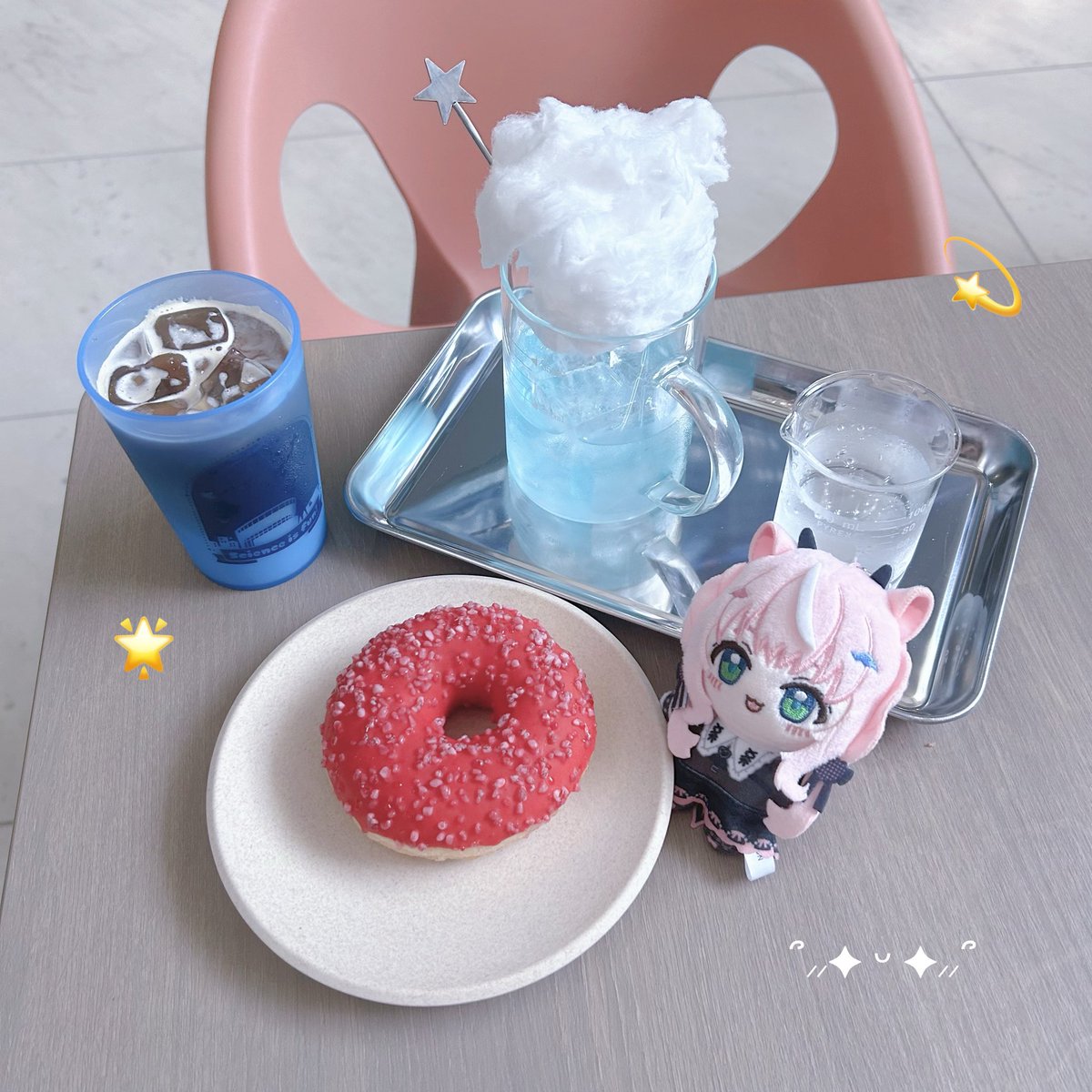 FnOq_'s tweet photo. 念願のゆうやけわたあめソーダ՞⸝⸝✦ ᵕ ✦⸝⸝՞🫧

📍大阪市立科学館 https://t.co/v7ngRznfgs