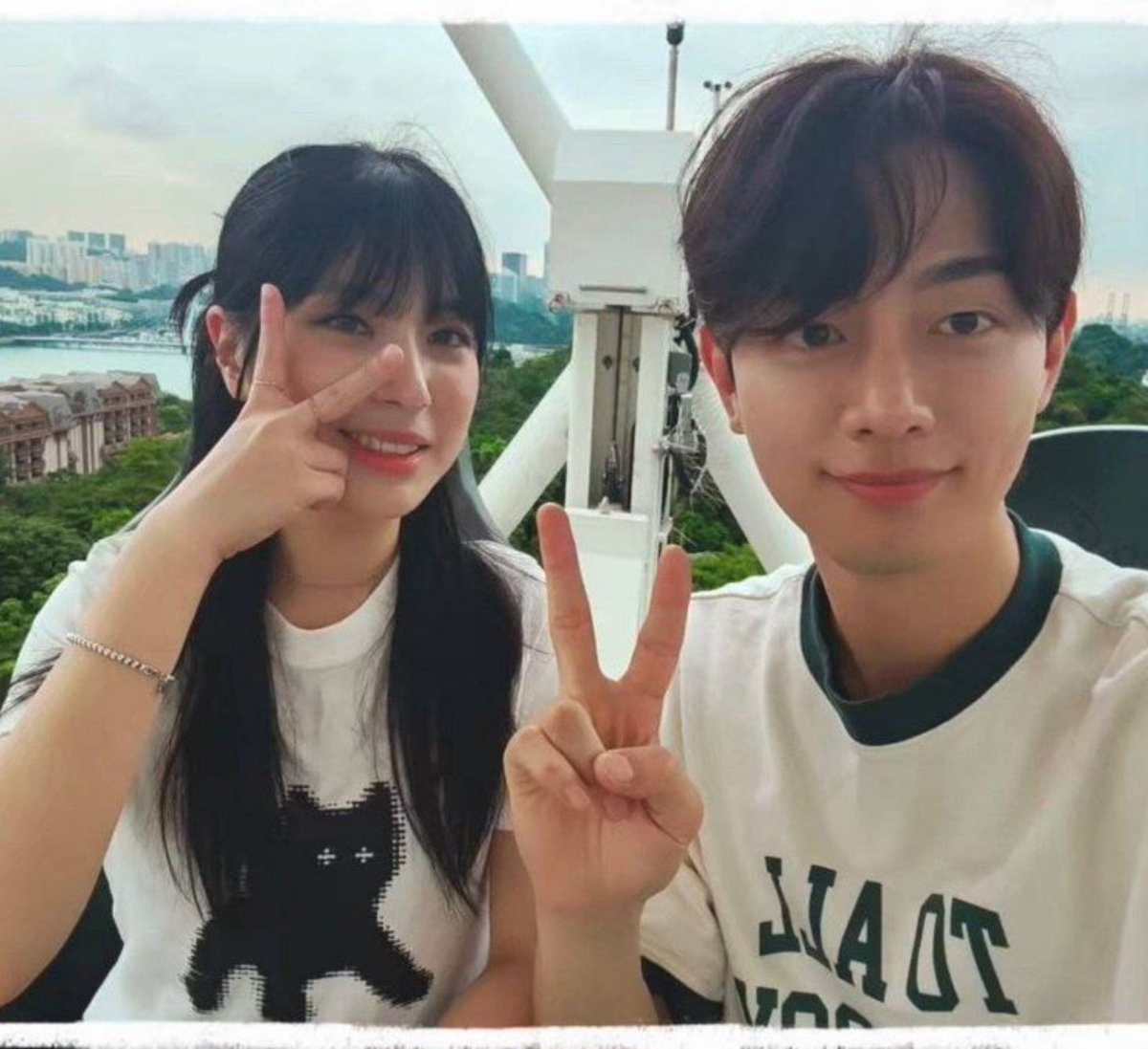 dramacoKR's tweet photo. My kdating show biggest what if 🥲

• Jumi Jiwon - Heart Signal 4
• Jiwon Jaehyung - My Siblings Romance
• Youngjoo - Hyunwoo - Heart Signal 2
• Haneul - Chanhyung - Heart Pairing

What's yours? https://t.co/vY3Rxnw5UK