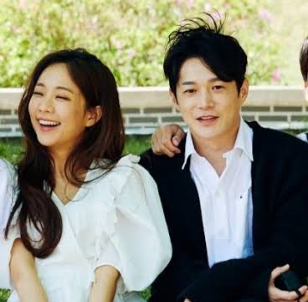 dramacoKR's tweet photo. My kdating show biggest what if 🥲

• Jumi Jiwon - Heart Signal 4
• Jiwon Jaehyung - My Siblings Romance
• Youngjoo - Hyunwoo - Heart Signal 2
• Haneul - Chanhyung - Heart Pairing

What's yours? https://t.co/vY3Rxnw5UK