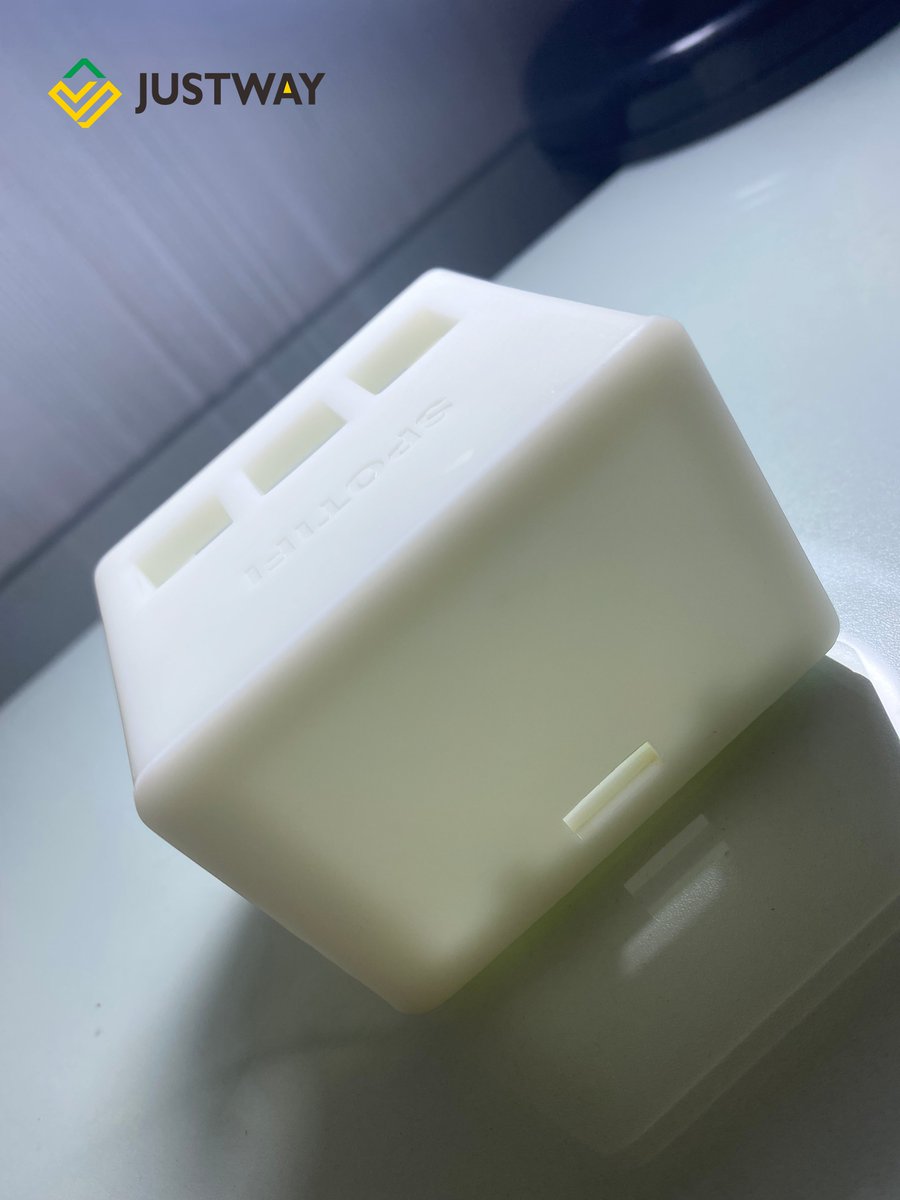 JustwayCompany's tweet photo. Meet the ESP32 desktop toy!
Live Spotify track metadata + custom retro animations + interactive player viz on an ILI9341 TFT.
Hardware meets APIs &amp; WiFi in the coolest way.  

-More info: https://t.co/IF9fvTOE8y https://t.co/d9w6dwLia1
