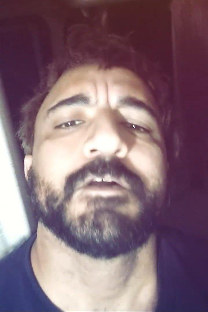 dkingodzilla's tweet photo. Face or Cock? https://t.co/wE1UQD0YrW