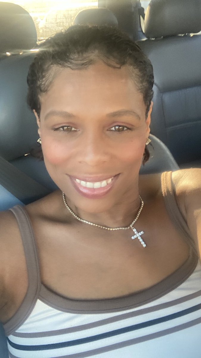 PrincessofServe's tweet photo. #bridgetdenae #beauty #grace #power #glow https://t.co/Yw3utiDfwI