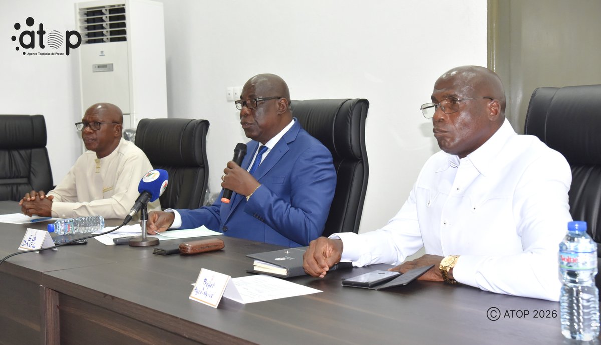 CommunicationTg's tweet photo. Les membres du nouvel exécutif de la chambre régionale des métiers de Lomé investis
https://t.co/KVLiO6wwIy https://t.co/9d8y371WYu