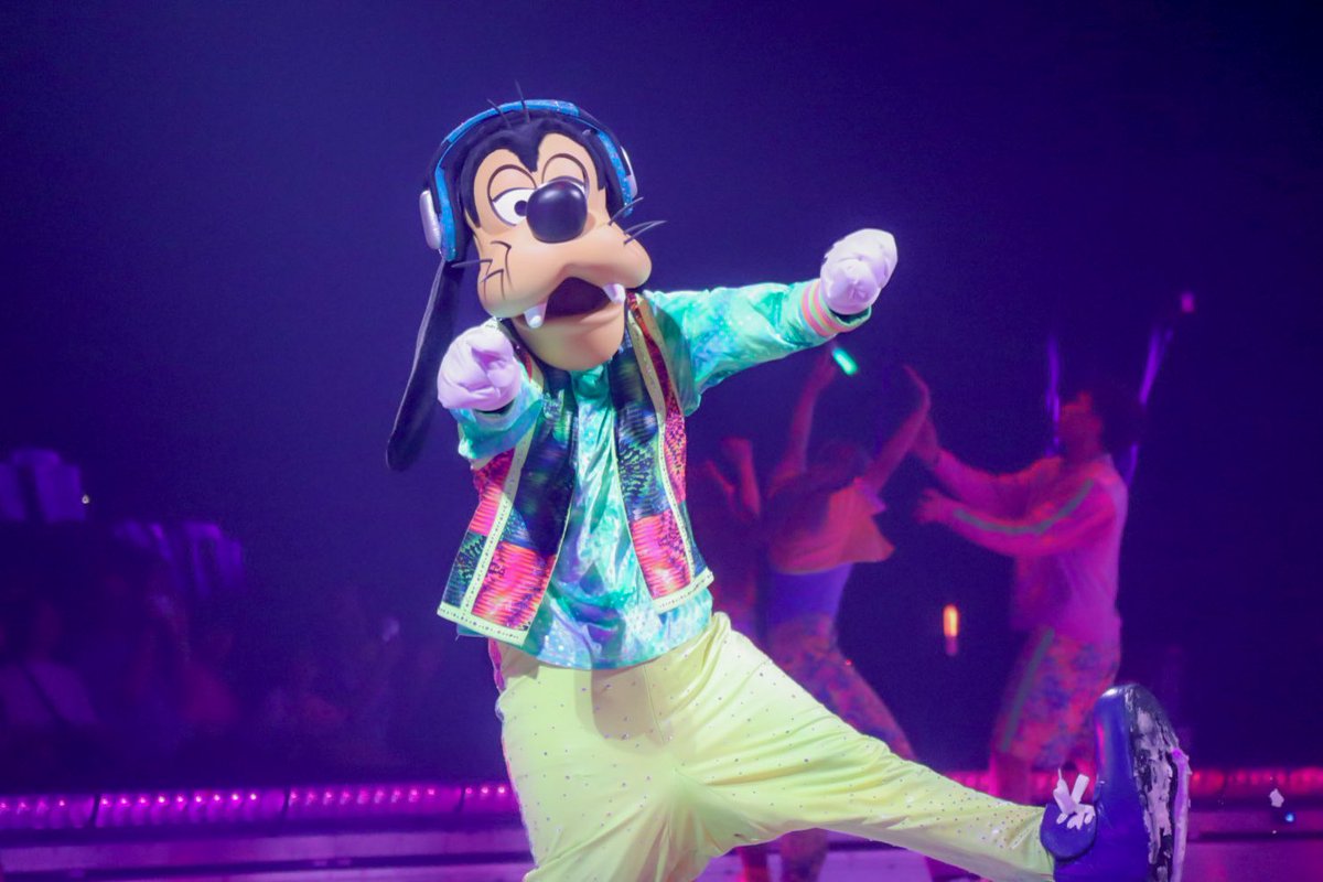 kono_d628's tweet photo. ｱｯﾋｬ‼︎

#ディズニーオンアイス https://t.co/K1JzIsWm1v