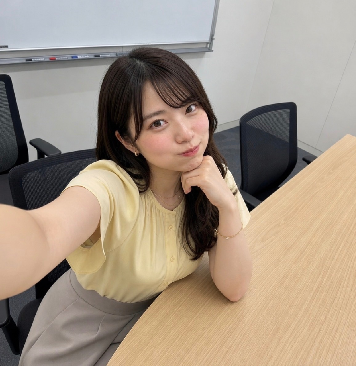 みく tweet media