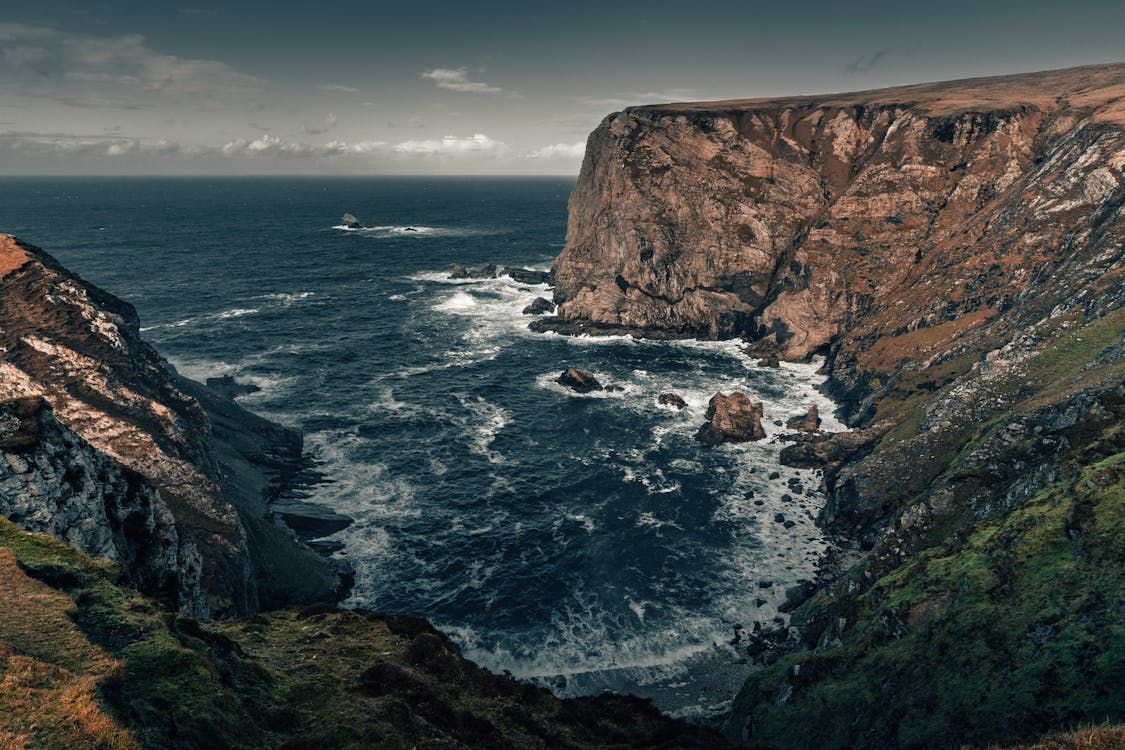 royal38739's tweet photo. Discover Ireland beyond the usual postcards—rich history, hidden trails, and a deeper connection to the land.
https://t.co/rmy6qWVnOH
#IrelandTrip #CulturalHeritage https://t.co/xsuVl5xkoA