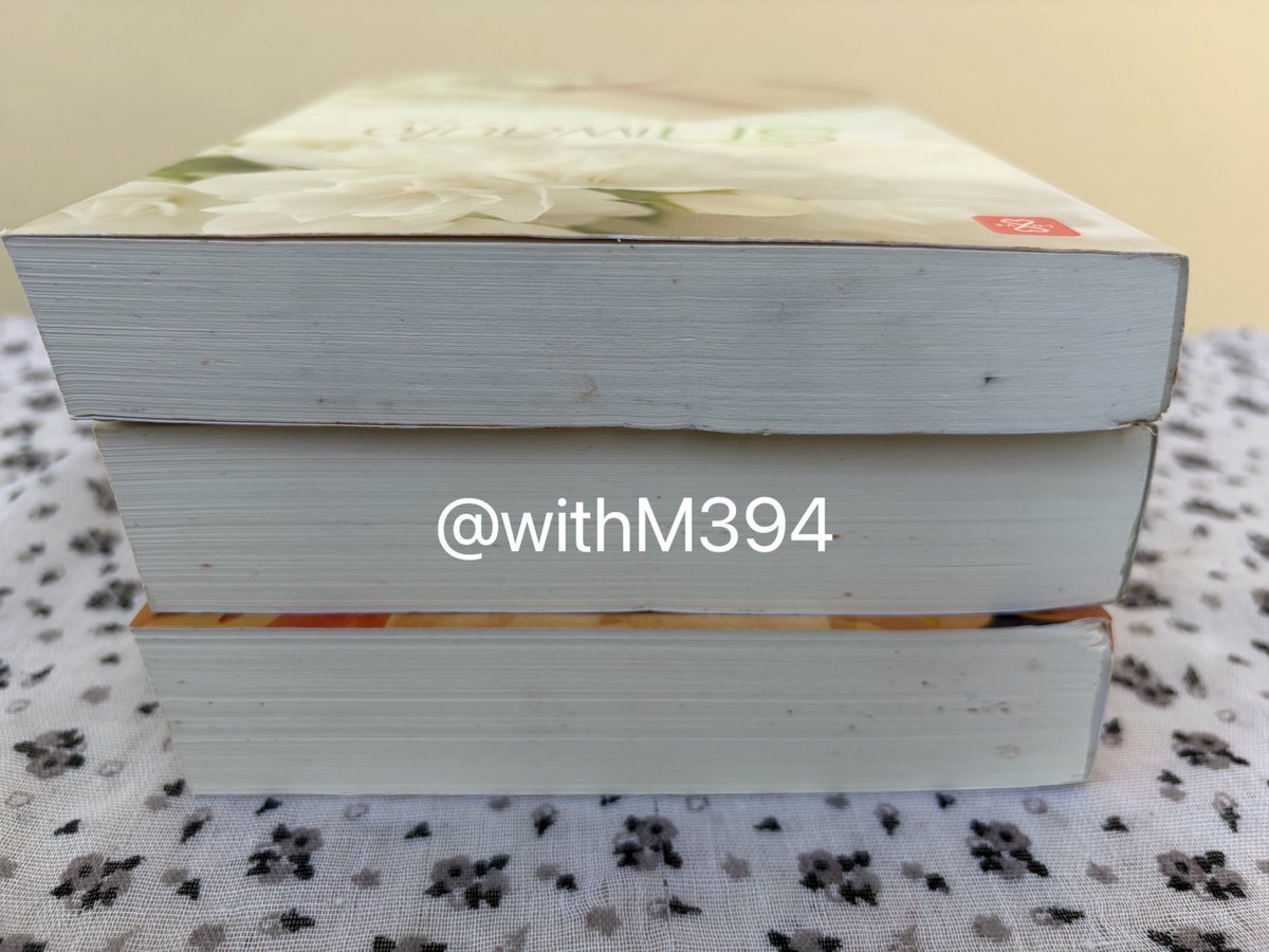 withM394's tweet photo. Set นิยายของ K.ชาลีน 

มือสองอ่านครั้งเดียว มุมไม่กริบ

มีรอยยับ กระดาษมีคราบเหลือง

ไม่มีผลต่อการอ่าน

❌แต่ไม่เหมาะกับสะสมค่า❌

3 เล่มราคา 180 บาท รวมส่งแฟลช

สนใจทัก dm 💬

#นิยายมือสอง #นิยายมือสองสภาพดี  #หนังสือมือสอง #ส่งต่อนิยาย #ส่งต่อหนังสือ #นิยายมือสภาพดี #นิยายแนะนำ https://t.co/m9Vn9aejw3