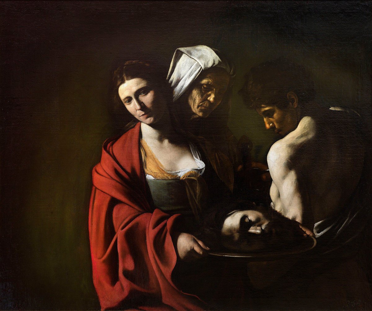 celilsadk's tweet photo. Caravaggio'nun 1607 yılında yaptığı "Vaftizci Yahya'nın Başıyla Salome" adlı eserinde; Vaftizci'nin ölümüne sebep olan Salome, altın tepsideki kesilmiş baştan gözlerini kaçırıyor. Görevini soğukkanlılıkla yerine getirmiş olan cellat rahat ama biraz da melankolik şekilde kestiği başa bakıyor, yaşlı kadın ise bakışlarını yere indirmiş ve muhtemelen celladın elinde, üzerinden kanlar akan kılıca bakıyor. 

Böylelikle Caravaggio ölüm karşısında insanların verdikleri çeşitli tepkileri bir bakış açısı içinde izleyiciye sunuyor. Bu durum da resme barok sanatın vazgeçilmez unsurları olan hareketi ve zıtlıkları sağlıyor.