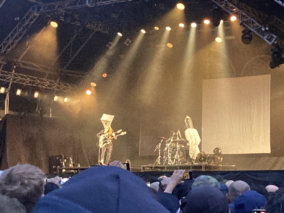 masayuk_'s tweet photo. フジ3日目だけ観てきた
ヘブンとその周辺で過ごし
MassiveAttackでグリーンへ https://t.co/XdfcyeV2lO