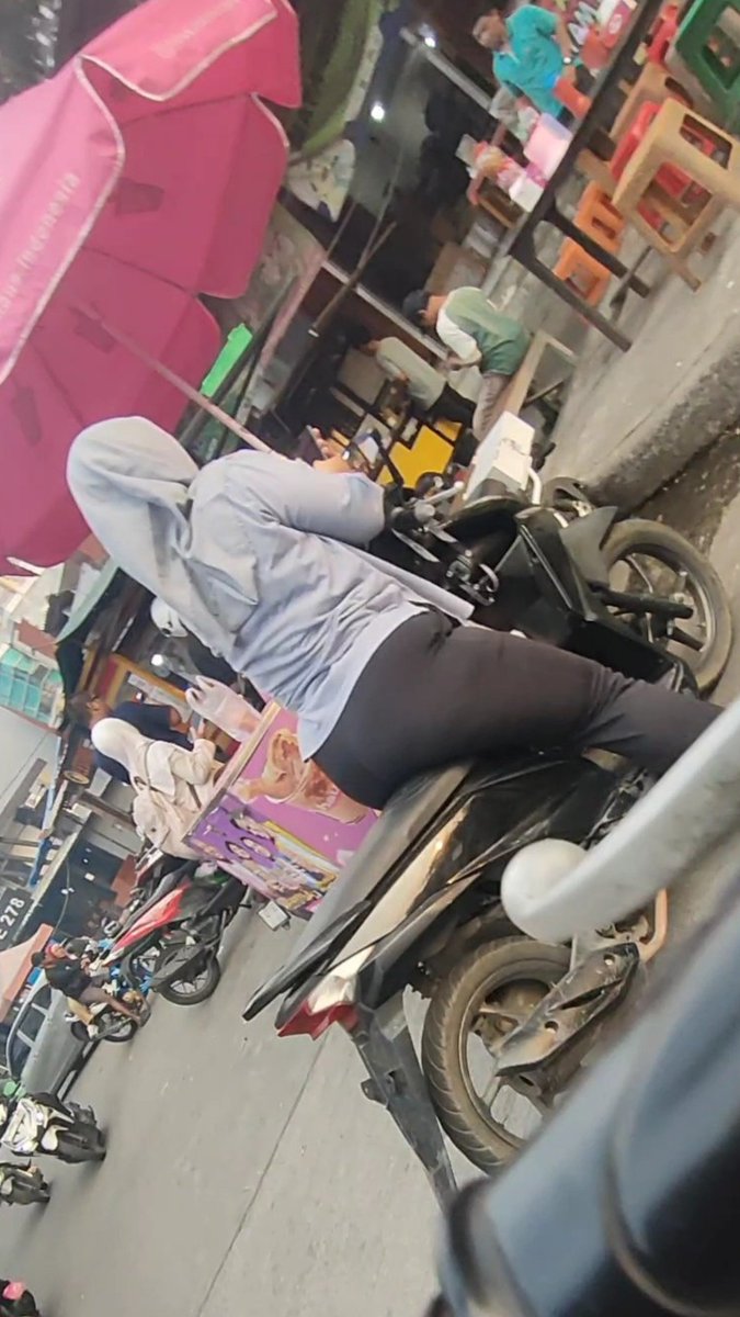 Asian_candids's tweet photo. gede banget gan🍑💦

full video join telegram group👇🏼‼️ 
https://t.co/eQhNDTW486 https://t.co/n5x9CdJI77