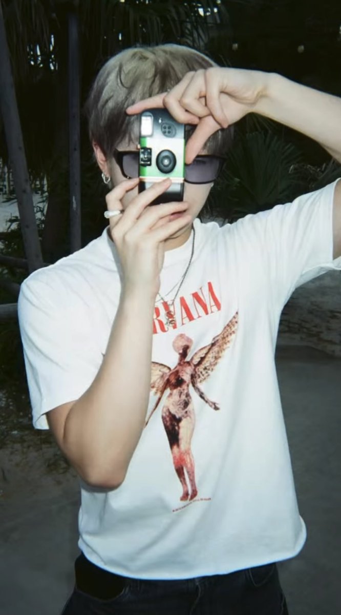 RYUKIsanikeike's tweet photo. やばいやばいやばいやばいやばい存在しない記憶夏の記憶 https://t.co/7A8EWmWavg