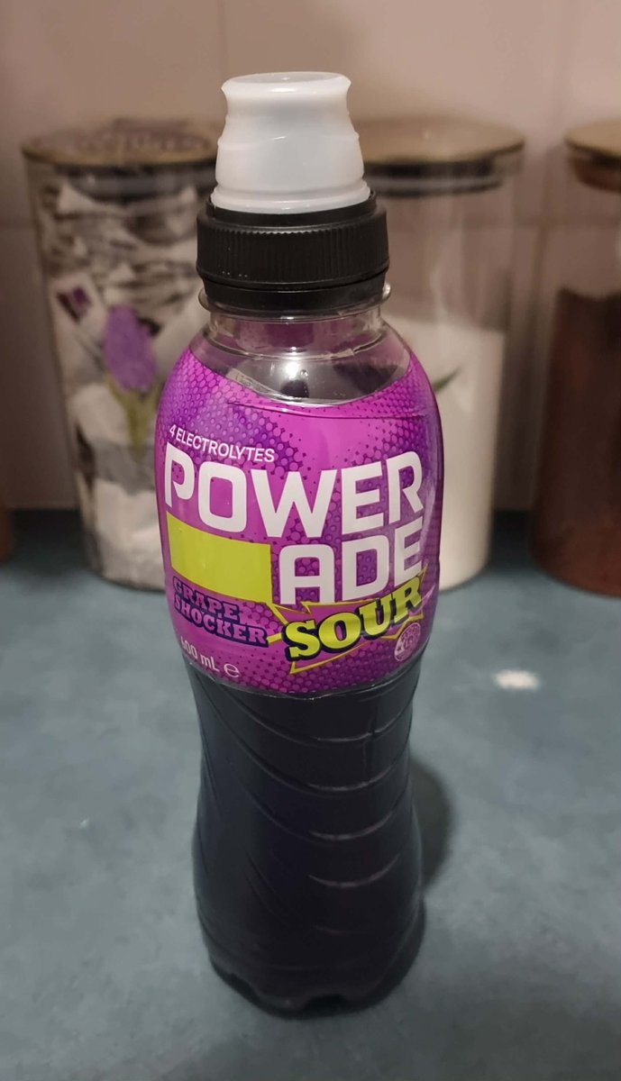 GameSlayer63's tweet photo. I Brought Powerade Sour Today
#Powerade #Coles #PoweradeSour #Drink #Sour #Australia #Retweet #Gamer #Gaming https://t.co/xQGnN7qwgt