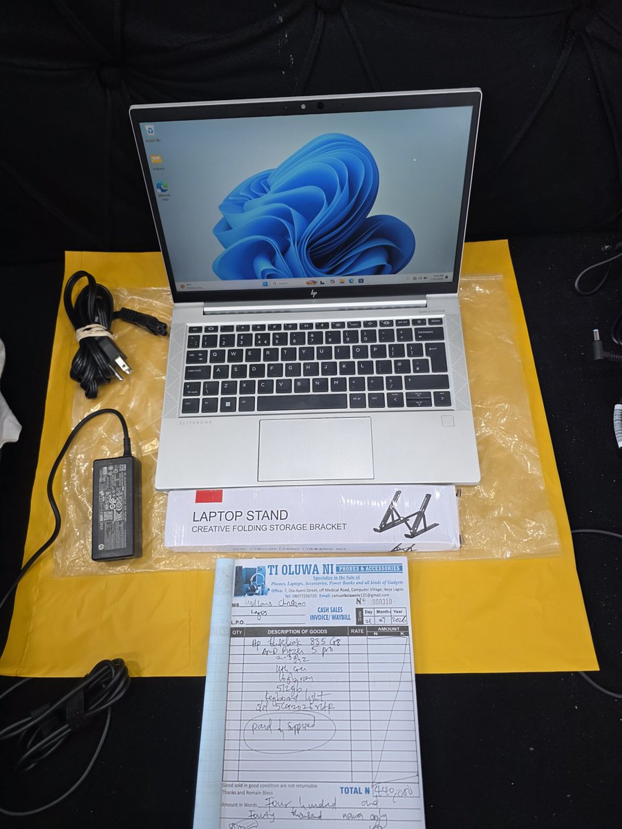 SamuelKolawole0's tweet photo. First-time customer from X.

He came across our post featuring the best-selling HP EliteBook 835 G8 and decided to give us a try.

Store pickup completed 

HP EliteBook 835 G8 
• AMD Ryzen 5 Pro 5650U 
• 16GB RAM | 512GB SSD 
• Backlit Keyboard 
• Free Laptop Stand

Congrats @Phtm01 
Thank you for trusting us with your purchase