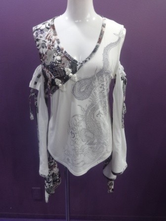 VioletBlue_Osu's tweet photo. ※※只今買取激強化中です※※     
ーーーーーーーーーーーーー     
本日は楽天市場店にQutieFrashの商品を
12点アップいたします。 
(画像はその内の４点です。）  

楽天市場店アドレスhttps://t.co/JKgqWHVJvh

#qutiefrash
#キューティーフラッシュ https://t.co/ZUy402c6nG