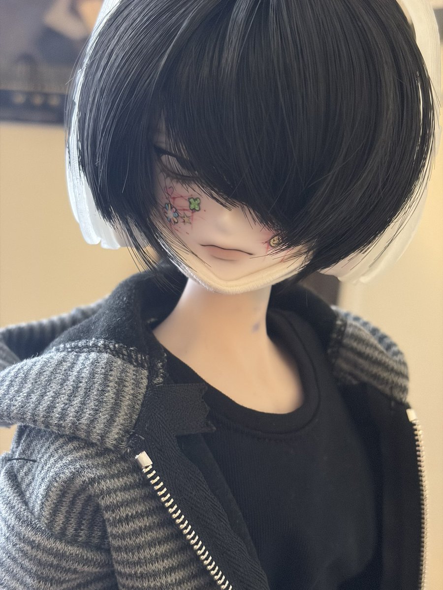 ウィッグセットしたよ！ いい表情☺️