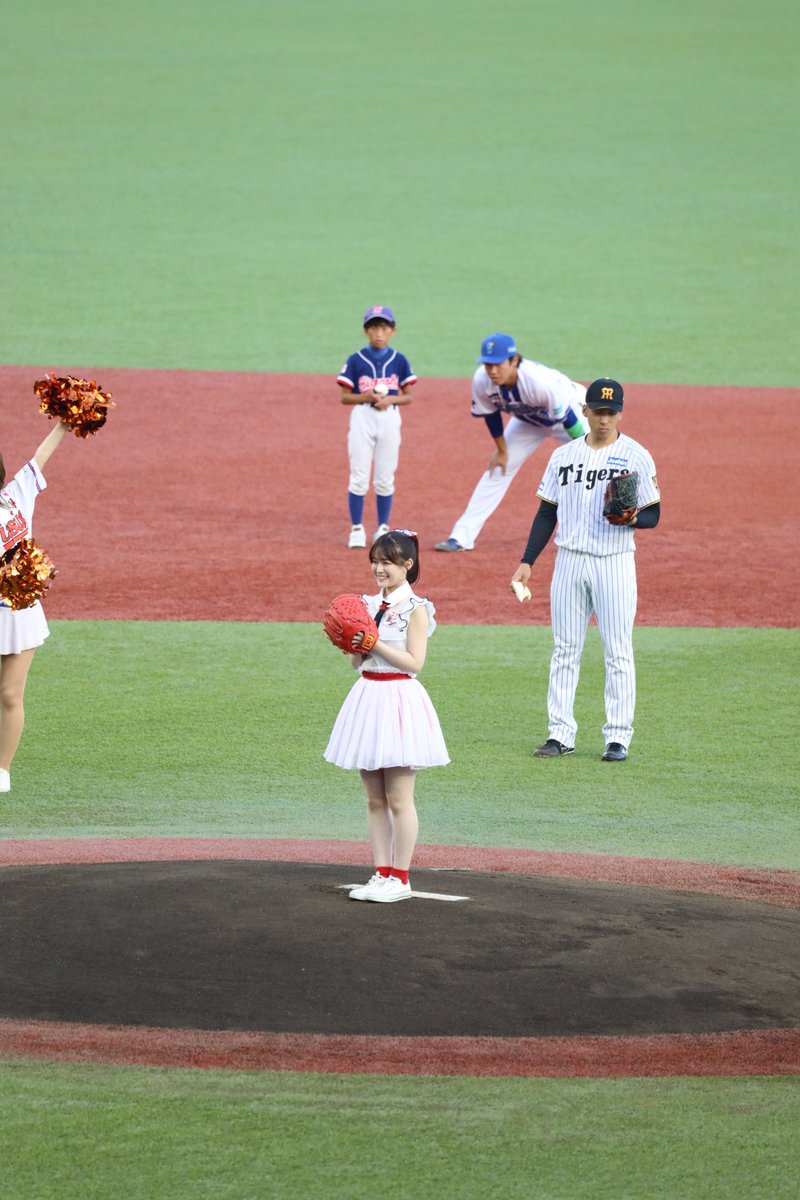 Yuu06_2's tweet photo. 無加工の撮って出しでこの可愛さ☺️
アイドルってすごいなぁ https://t.co/90C8zzGOt6