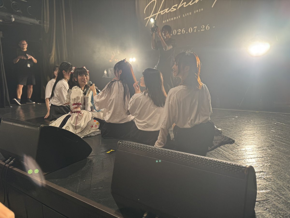 einyan22222's tweet photo. とても素晴らしい生誕だった！みおちゃんを推しててほんとに良かった。これかもずっと見守らせてね。
前特でみおちゃんが言ってた通り衣装は癖です。なんですか巫女とセーラー混ぜたってずるやん！ https://t.co/dG40Ra4gzY