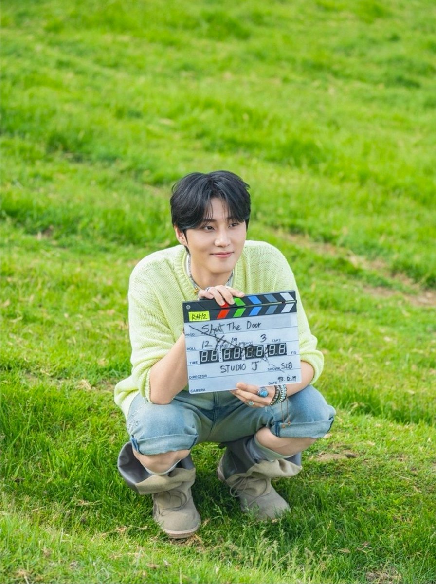 Gomrange116's tweet photo. 영현이 쓰다듬어 주고 싶다 
수고 했어 🫳🫳🫳🫳

#영케이_영기스트_셧더도어
#YoungK_YOUNGEST https://t.co/oGq73OZHbM