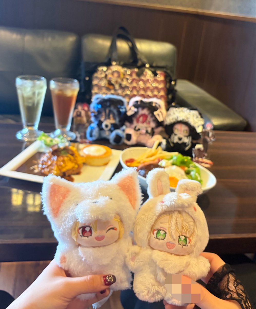 いえいきしばく tweet media