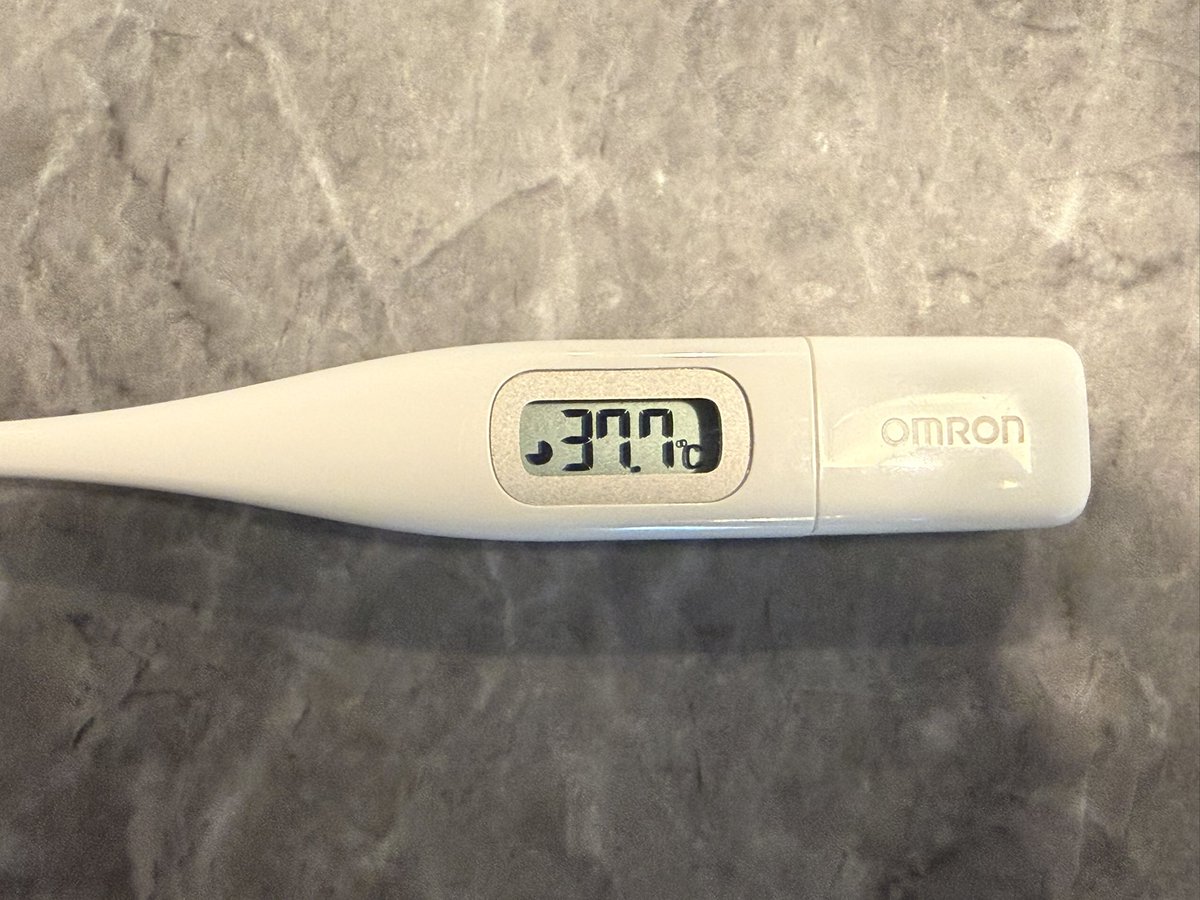 it_kun_'s tweet photo. 先月から3回目の発熱...さすがに怖いなあ
去年から体が弱すぎる https://t.co/VVmHq9OqI7