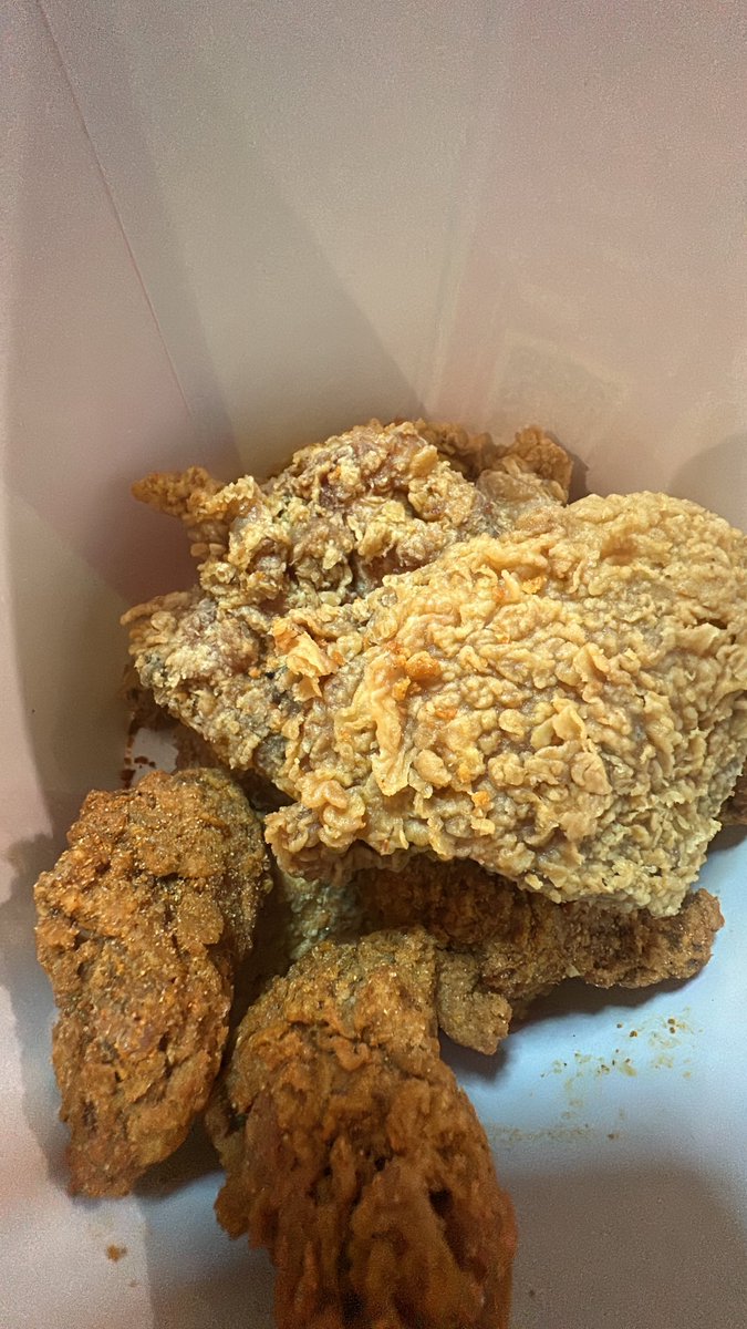 thaichayanon's tweet photo. ซัดยับ https://t.co/k2r49CIQCj