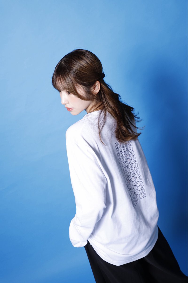 emiri_yamashita's tweet photo. 🩶kitson me コラボアイテム受注は今日23:59まで!🩶

こだわって作ったアイテムなので、
ぜひこの機会にゲットしてもらえたら嬉しいです😌💕

お揃いできるのを楽しみにしてます♡

🔗 https://t.co/FAh5QQg9MU https://t.co/lLs4YtRGJz