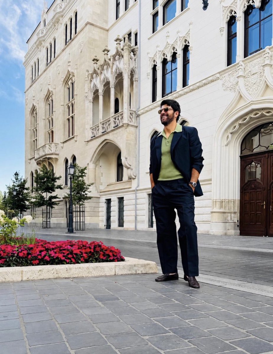 PinokyoMavisi's tweet photo. Veee beklenen enfes fotolar geldi
😎✨🍀🤍🙏

Bin teşekkür Akyürek 
Çok karizmasın Akyürek 

#EnginAkyürek #ShellVPowerGames https://t.co/DKcMQv70v1