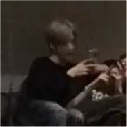 sungchaniou's tweet photo. im still thinking abt sungchan’s hair color.. can u pls send us a recent selca @ sungchan coz there’s no way it’s just the lighting… im convinced he dyed his hair https://t.co/3nqyEJoQMY